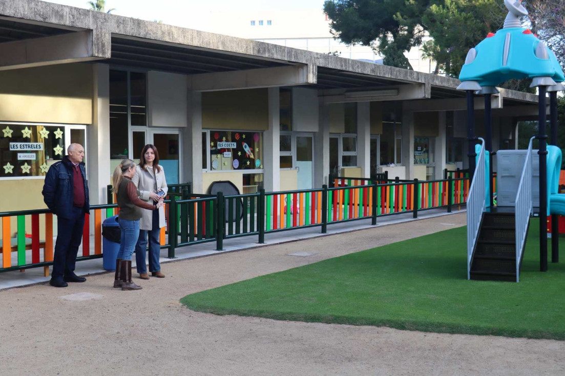 renovación patio Escuela Infantil Municipal Les Caletes benidorm