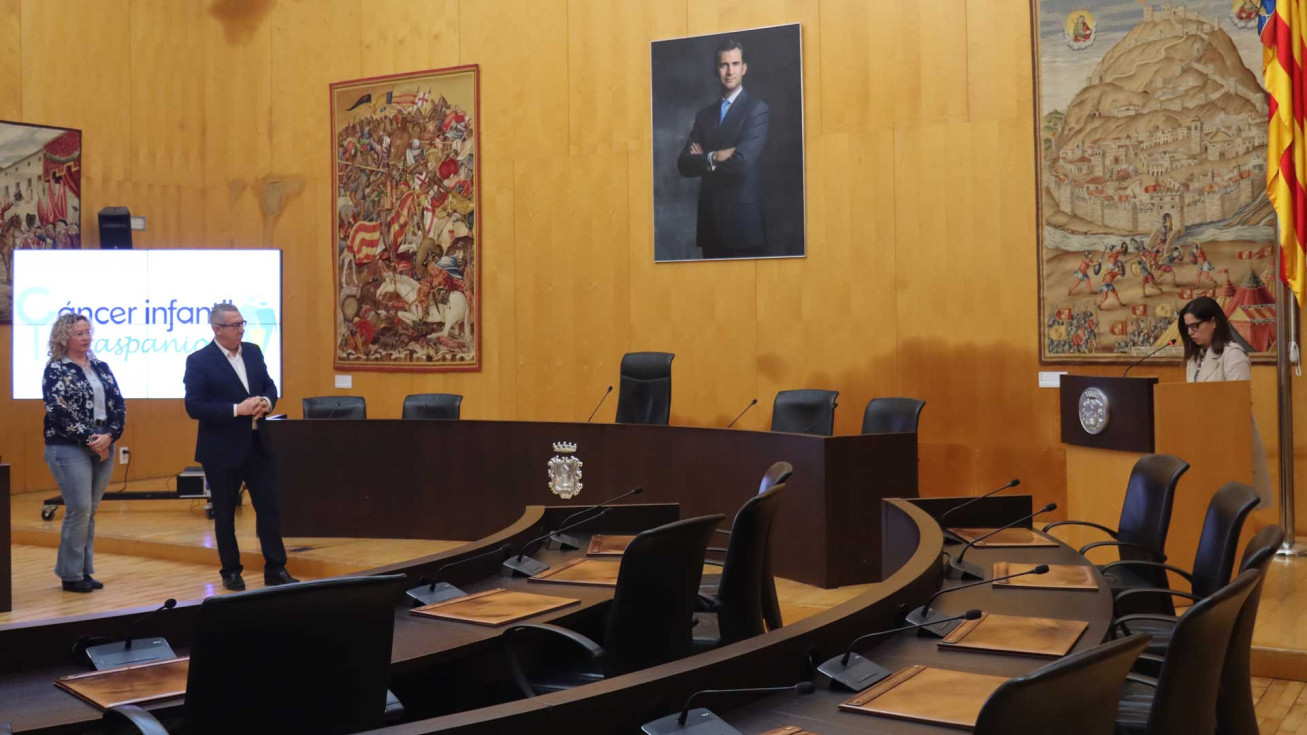 manifiesto aspanion benidorm día mundial contra cáncer infantil