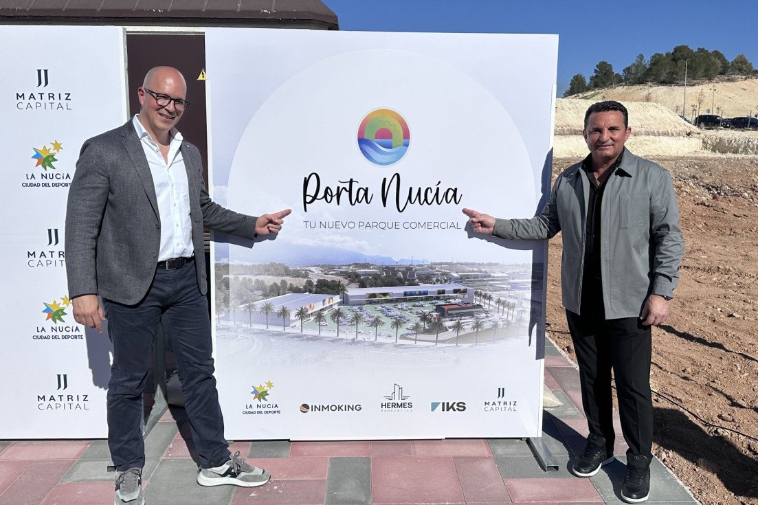 primera piedra porta nucía bernabé cano josé manuel costa