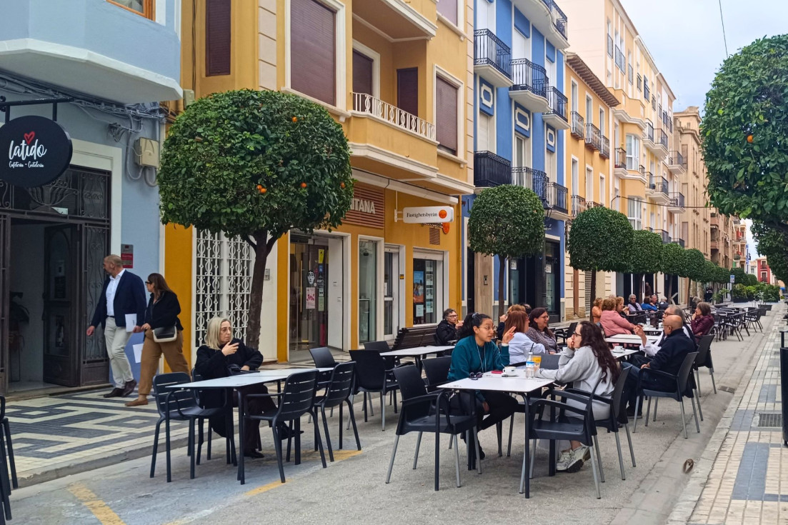 Villajoyosa cierra 2025 con 1.937 personas desempleadas y una caída del paro del 25,1 % desde 2022