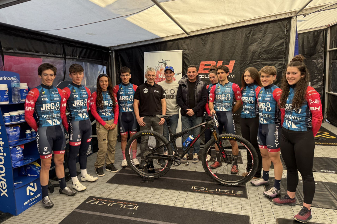 La Nucía presenta el equipo JRG Norclamp Coloma Academy como filial del BH Coloma Team