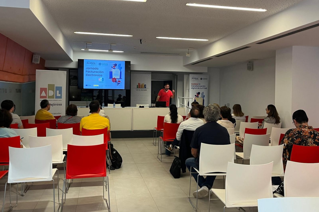 Villajoyosa impulsa un ciclo de jornadas prácticas para digitalizar pymes y autónomos
