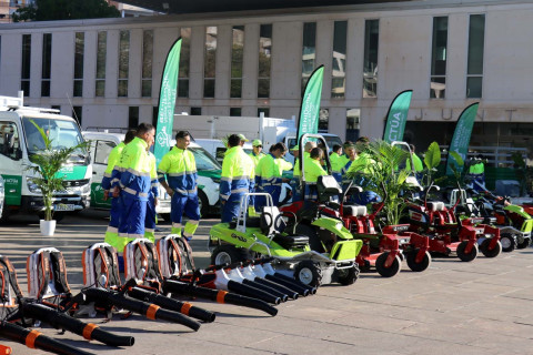 Benidorm moderniza la gesti&oacute;n de sus zonas verdes: m&aacute;s personal y nueva flota para 42.000 &aacute;rboles