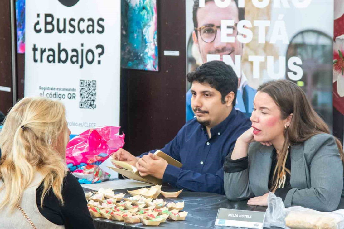 Benidorm analiza el impacto de la inteligencia artificial en el empleo con la jornada ‘EmpleIA-T’