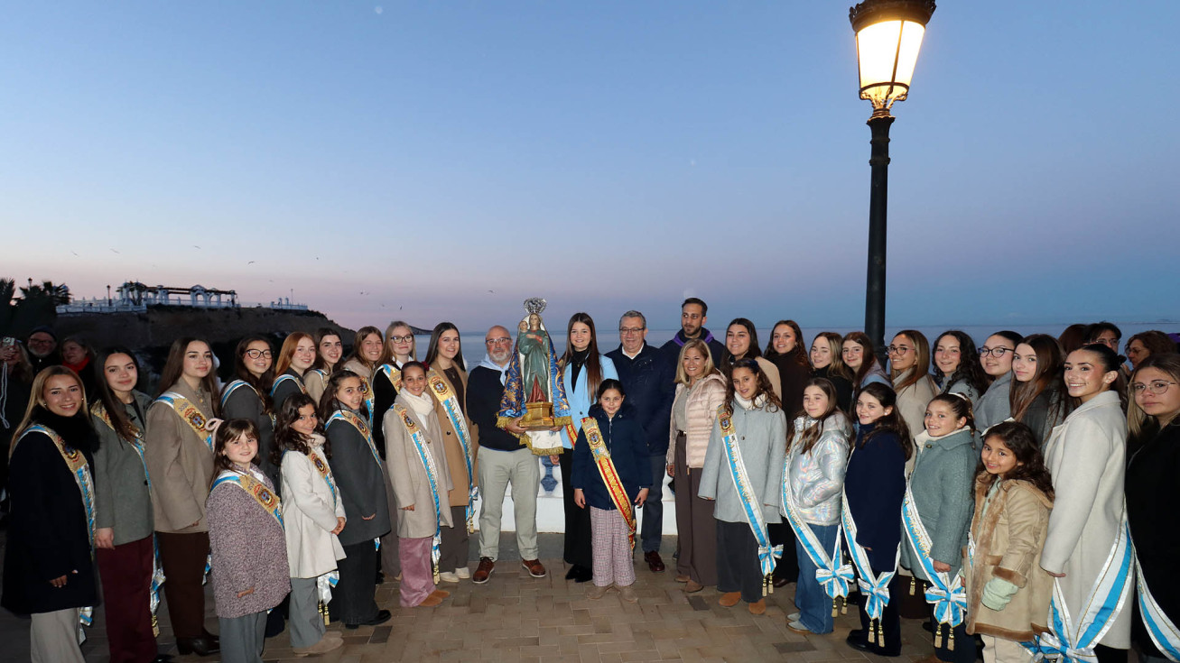 Benidorm tradicional procesión l’Alba Hallazgo Mare de Déu del Sofratge
