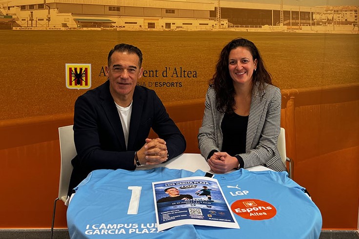 presentación Campus Luis García Plaza Altea