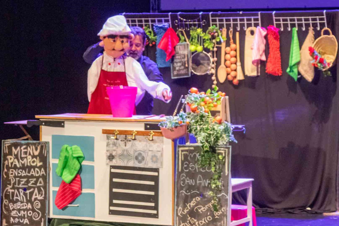 Más de 800 escolares de Benidorm participan en una nueva edición del ciclo teatral ‘Joves Espectadors’