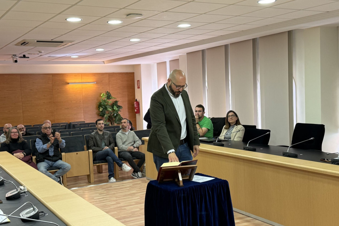 vicente ripoll toma posesión concejal la nucía