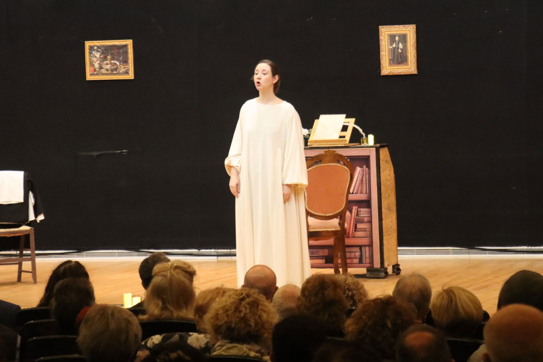 representación monólogo teatral Ella Benidorm 8M