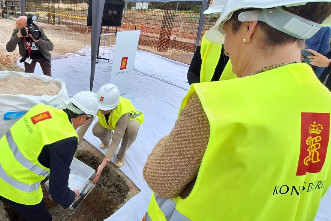 primera piedra ampliación Konsberg Villajoyosa