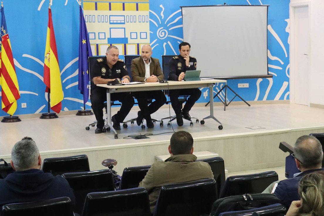 Benidorm refuerza la información sobre la normativa de vehículos de movilidad personal