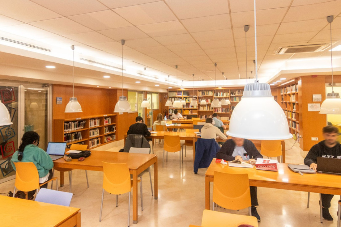 benidorm biblioteca central