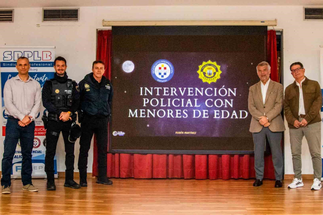 Benidorm Jornada formación 182 aniversario Policía Local