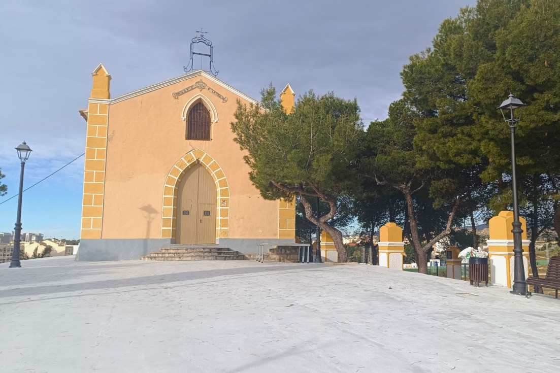 Villajoyosa acondiciona la Ermita de la Salud para la procesión del Calvari de Viernes Santo
