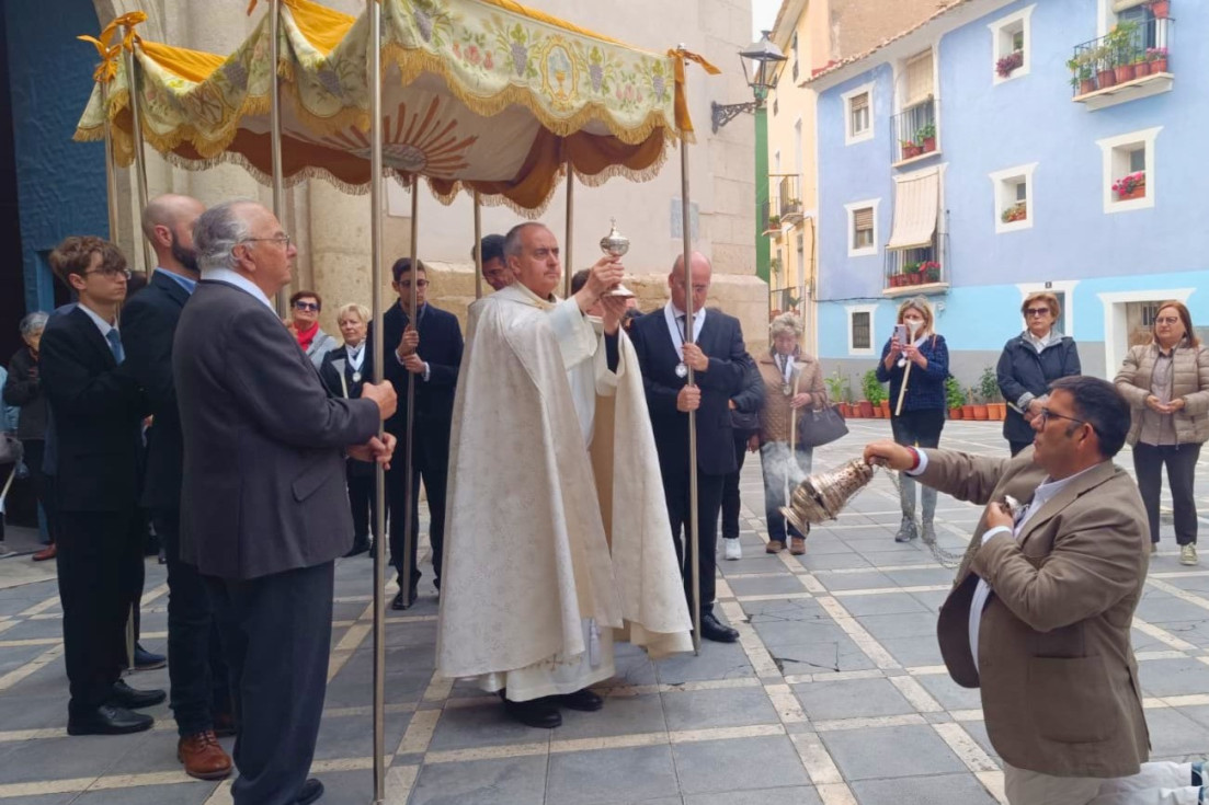 Procesión Combregats san Vicente Villajoyosa