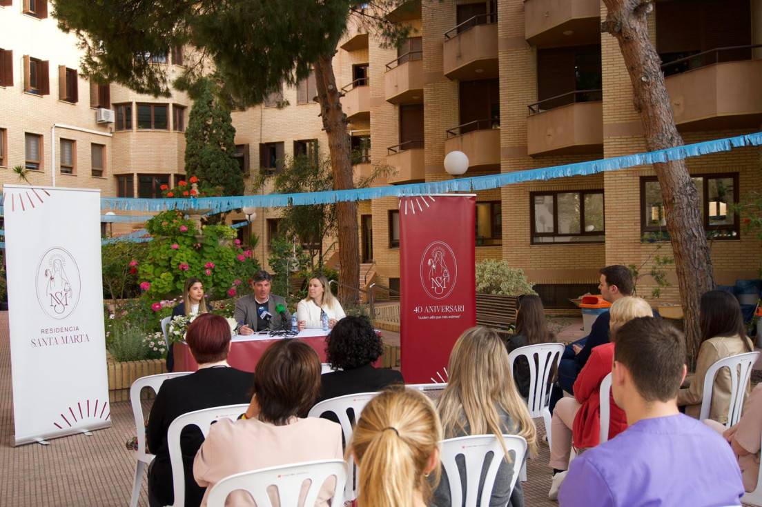 Presentación actos 40 aniversario Residencia Santa Marta