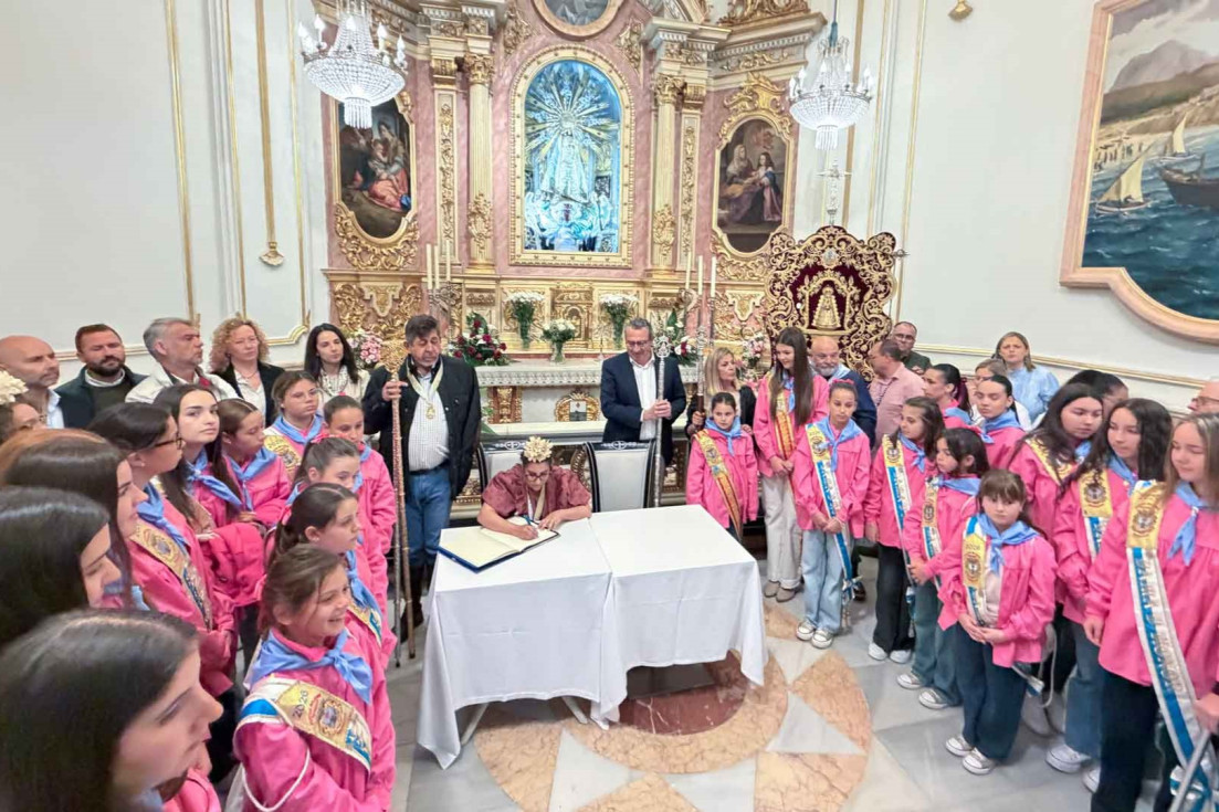firma del Libro de Reglas rocío benidorm