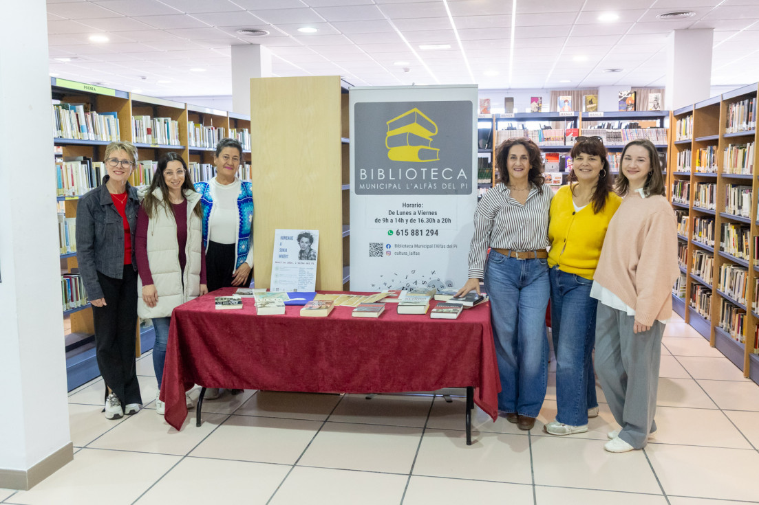 inicio Sonja Wigert l’Alfàs del Pi punto informativo Biblioteca Municipal