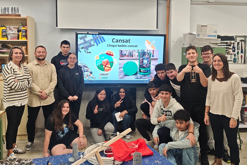IES Altaia Altea proyecto mini satélite educativo trabajo aula