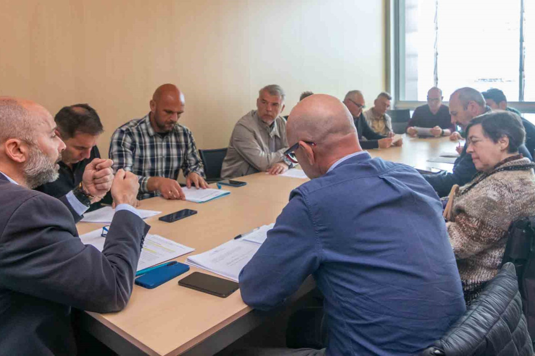 reunión benidorm movilidad taxi