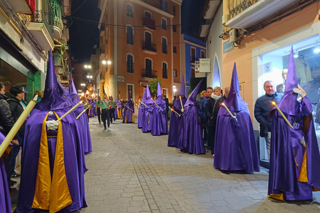 nazarenos Procesión Martes Santo Villajoyosa