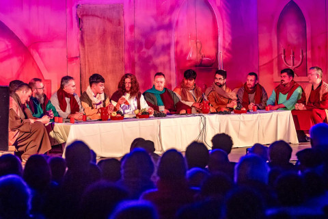 La Nuc&iacute;a revive &ldquo;La Passi&oacute;&rdquo; en una noche de emoci&oacute;n, fe y solemnidad