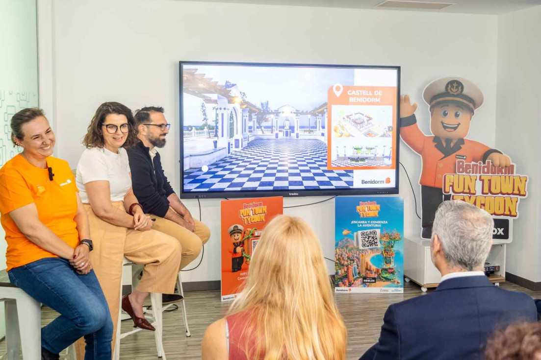 benidorm presentación juego roblox