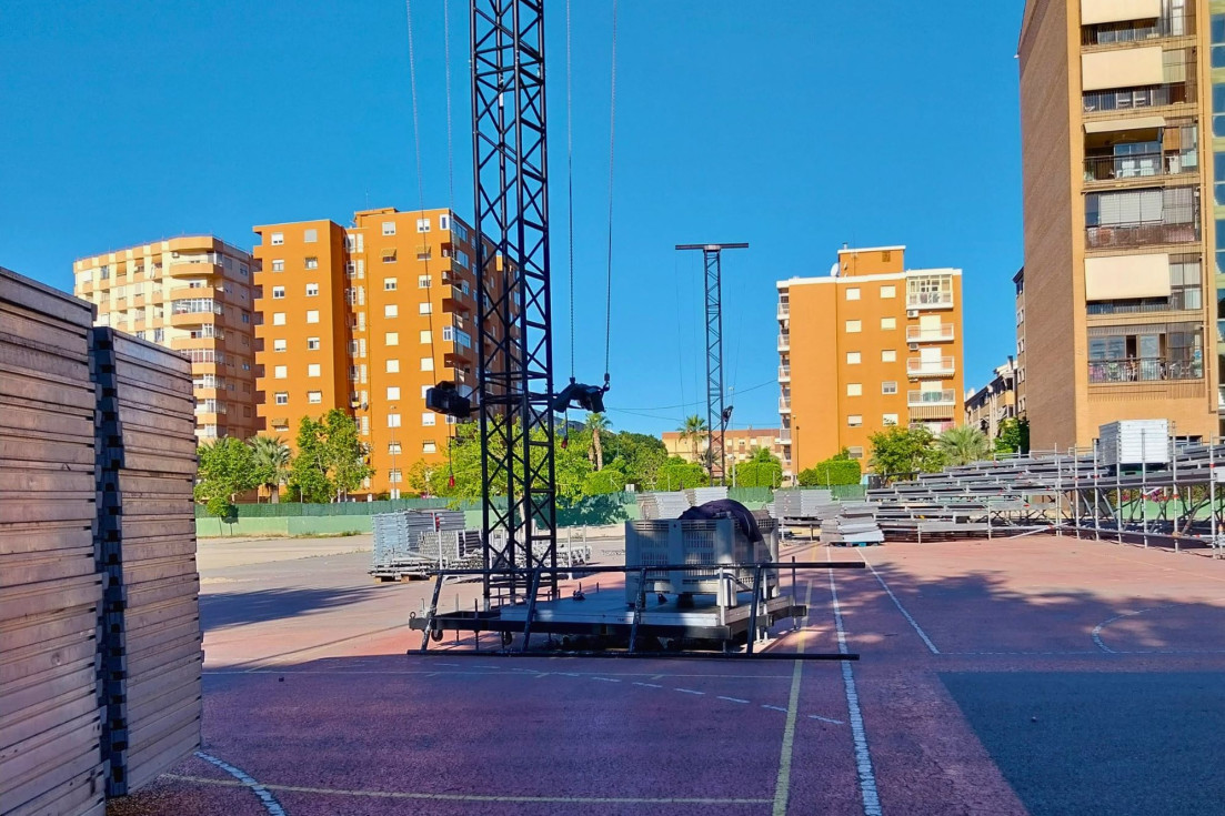 Villajoyosa suspensión montaje escenario Innovacant