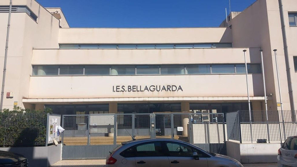 Altea recuerda la apertura del plazo de admisión para el Bachillerato Nocturno del IES Bellaguarda