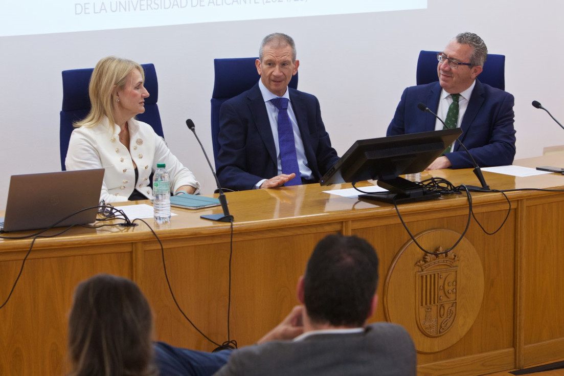 mesa Cátedra Pedro Zaragoza Orts mejores trabajos sobre turismo innovación