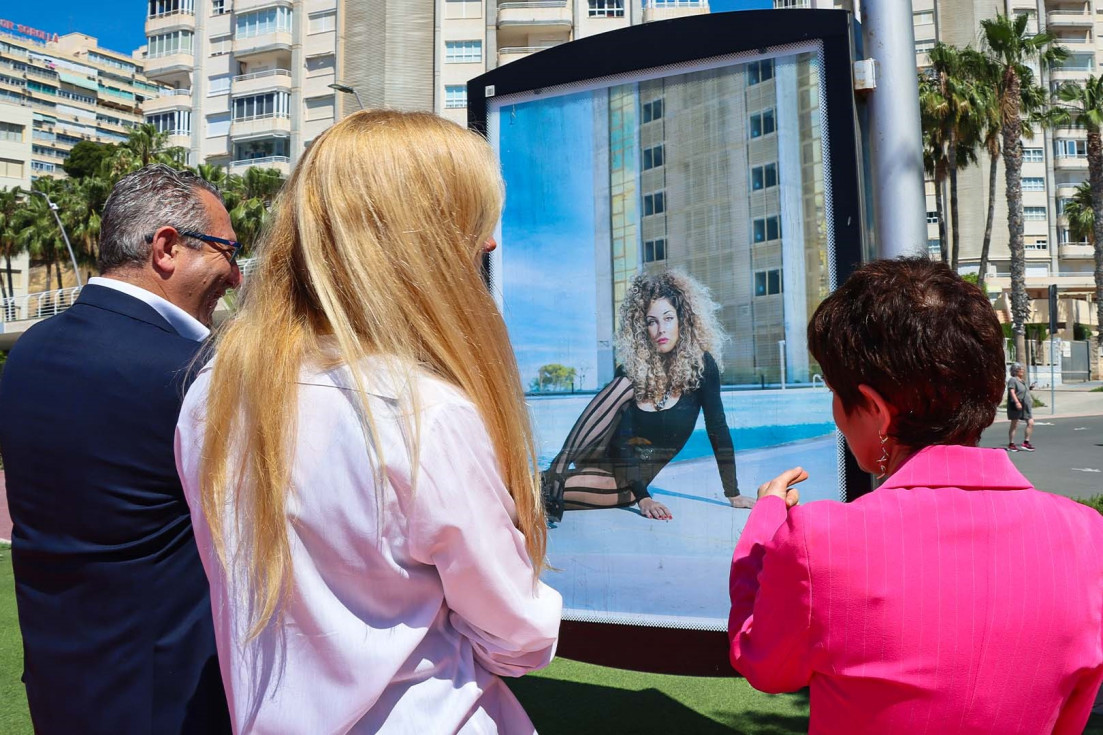 exposición Benidorm Somni Vertical