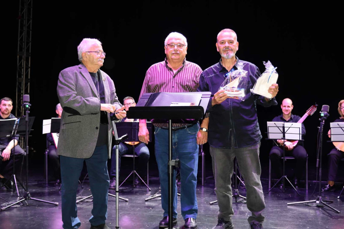 XXV Festival de Orquestas y Rondallas de Pulso y Púa Benidorm reconocimiento