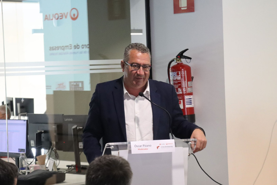 V Foro de Empresas Veolia Cruz Roja Benidorm toni pérez