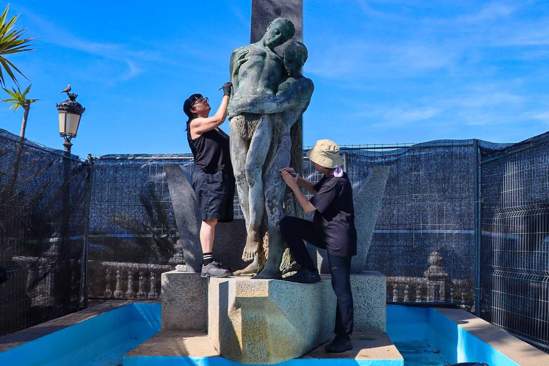 restauración Monumento Muertos Mar Juan de Ávalos Plaça de la Senyoria Benidorm