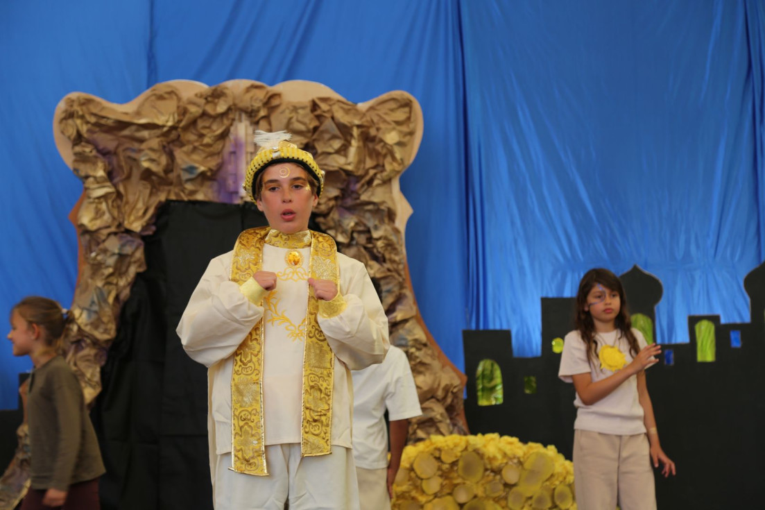Lope de Vega International School Musical Aladdín