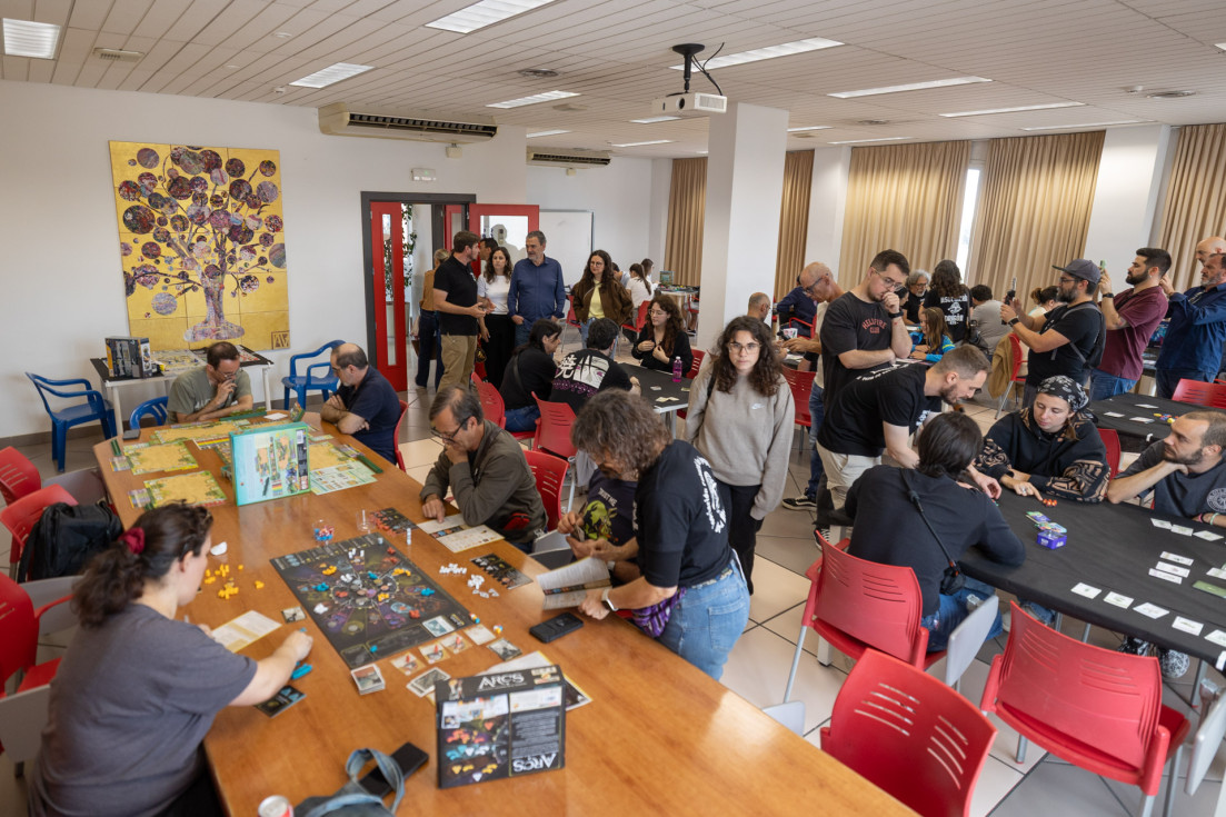 L’Alfàs Lúdic Fest reúne a 1.500 personas y cuelga el cartel de completo