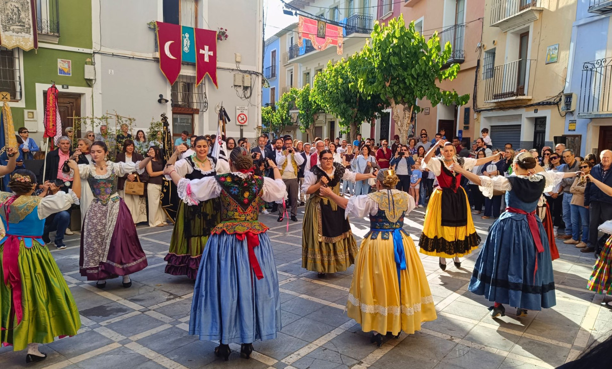 danzas Villajoyosa 373 aniversario milagro Lágrimas Santa Marta