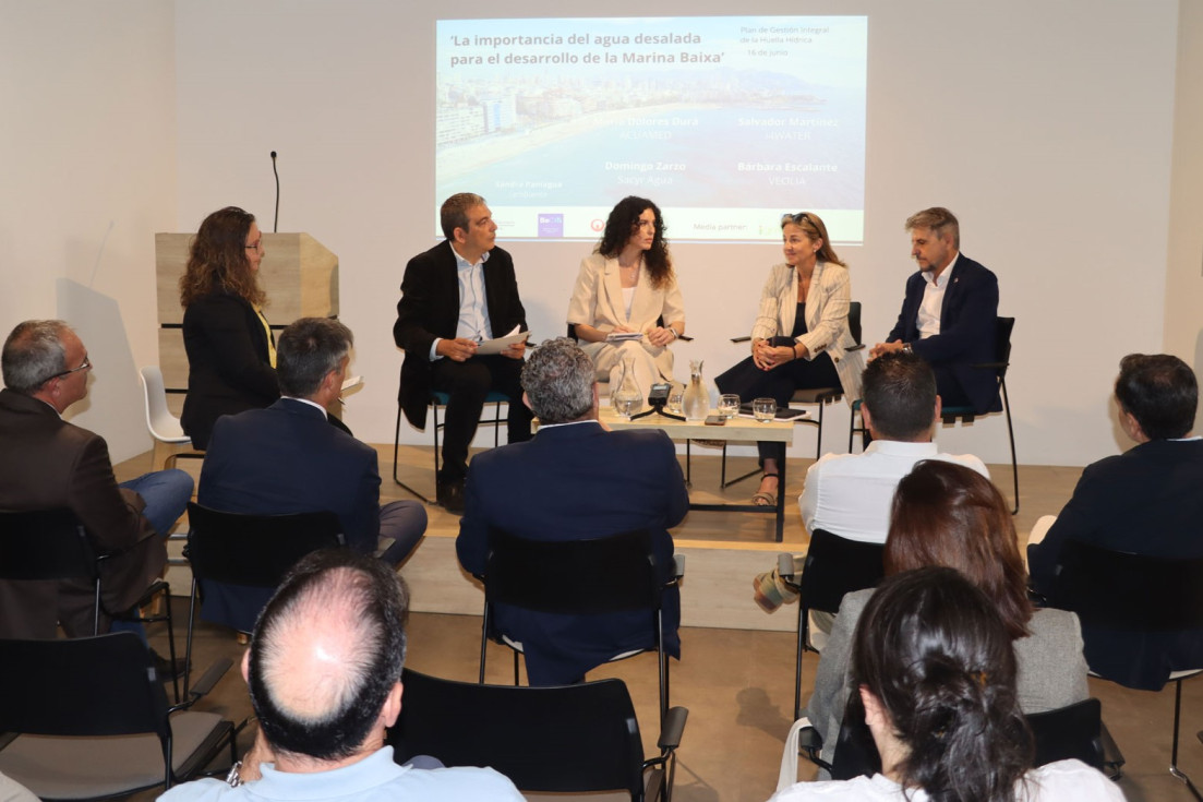 mesa redonda Benidorm conclusiones estudio huella hídrica Veolia
