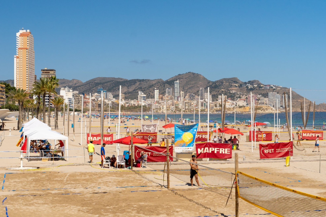pistas tenis playa benidorm