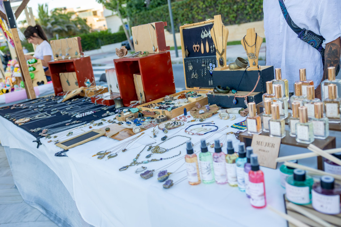 Feria Artesanía l'Alfàs del Pi playa Racó l'Albir