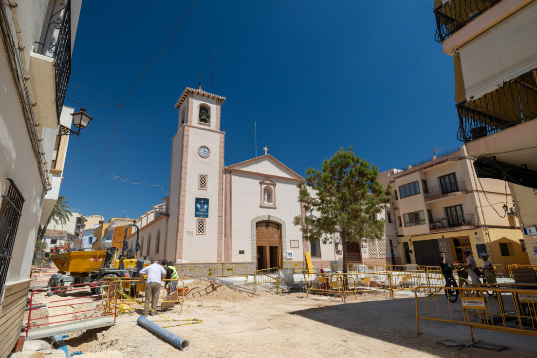 obras pavimentación plaza Mayor l'Alfàs