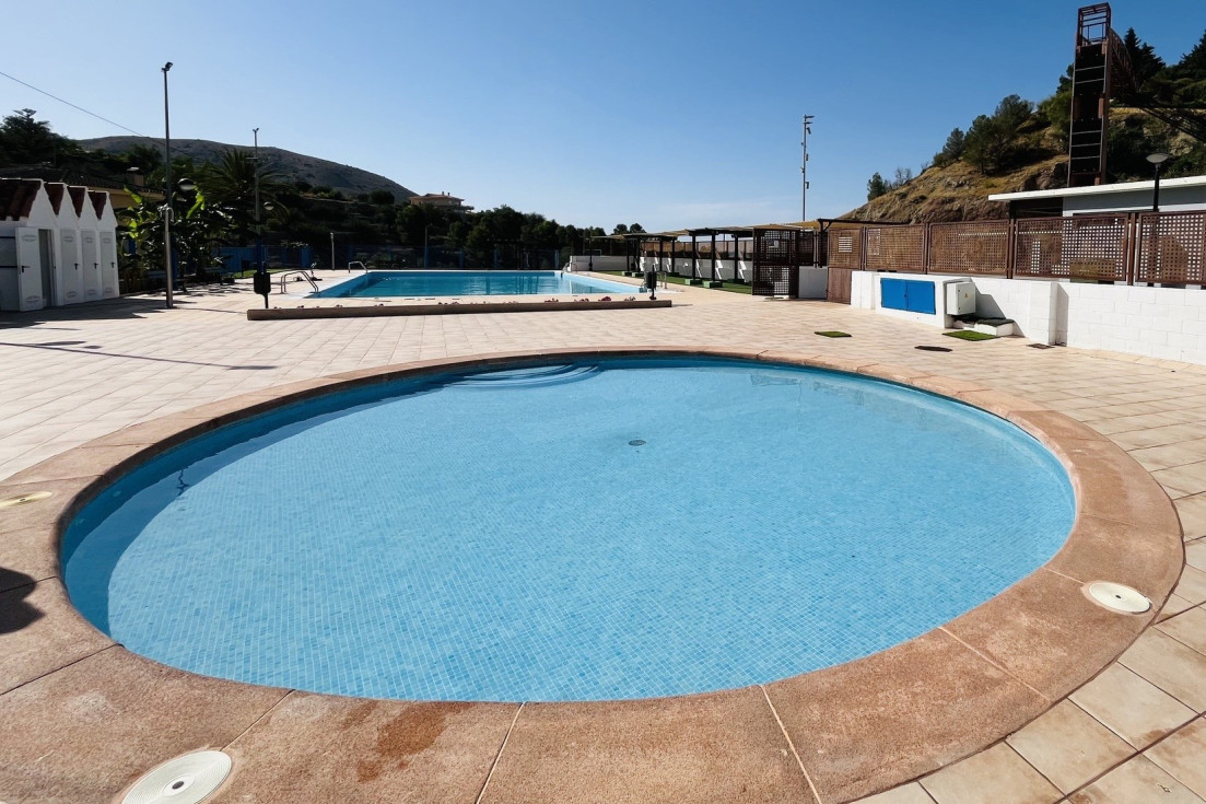 previa apertura piscina Finestrat 2026