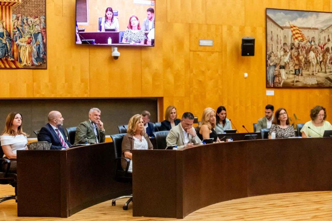 gobierno local pleno presupuestos benidorm junio 2026