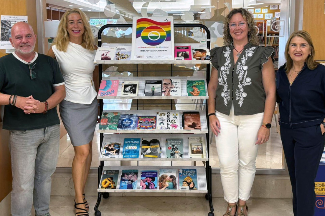 benidorm orgullo LGTBIQ+ biblioteca central