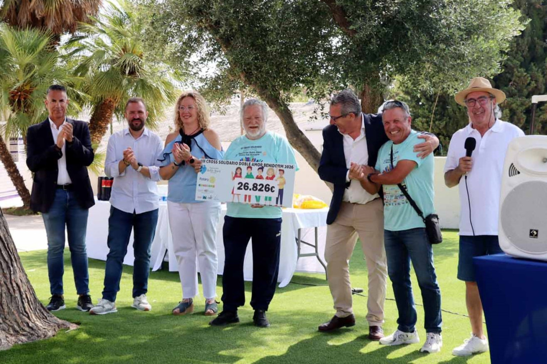 Cross Solidario Doble Amor Benidorm 2026