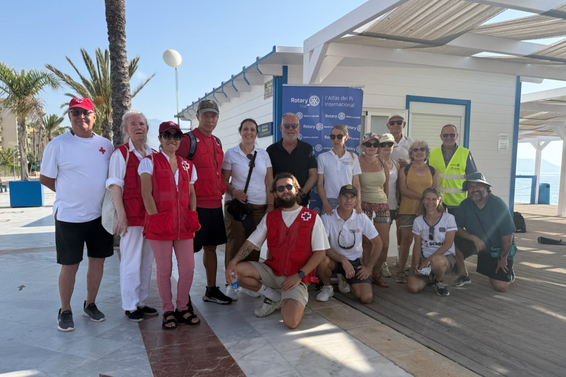 Rotary Cruz Roja jornada ambiental l’Alfàs  500 kilos residuos