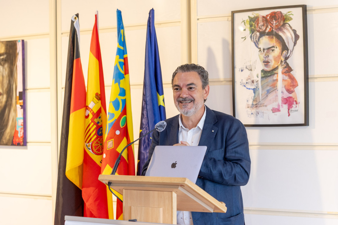 vicente arques l’Alfàs del Pi Helmtrud de Roo von Hagen distinción Orden del Mérito de Alemania
