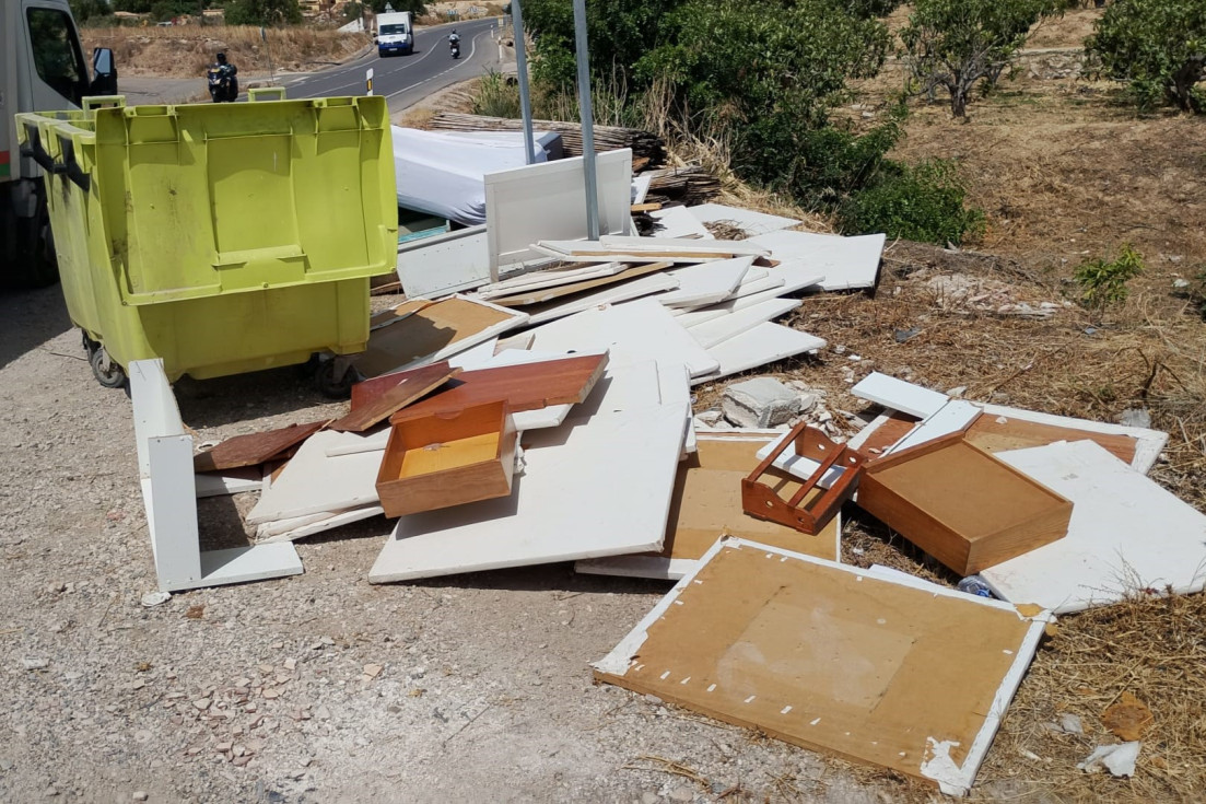 Vertidos ilegales altea