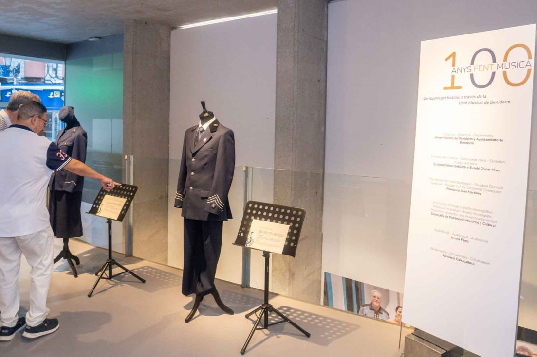 exposición 100 anys fent música Unión Musical Benidorm