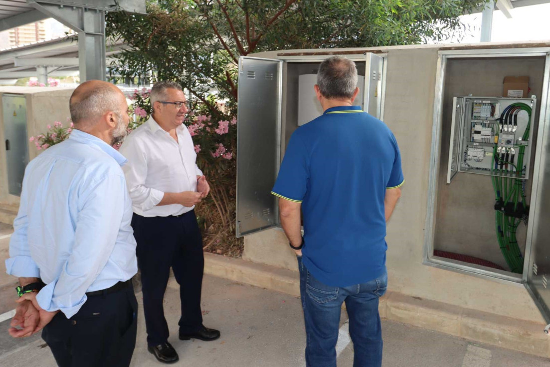 Benidorm instalación fotovoltaica aparcamiento disuasorio Poniente toni pérez francis muñoz